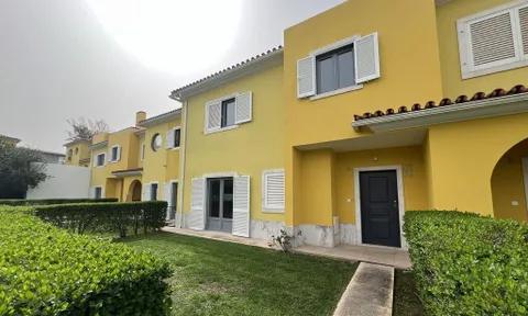 Terraced house in Palmela, Setubal
