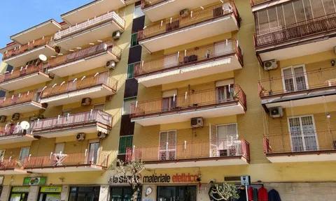 Apartment in San Giorgio a Cremano, Naples