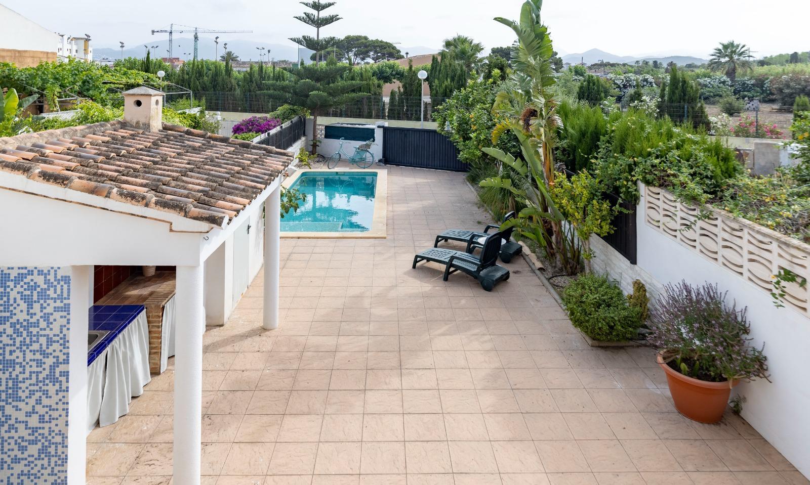 Town house in Oliva, Valencia
