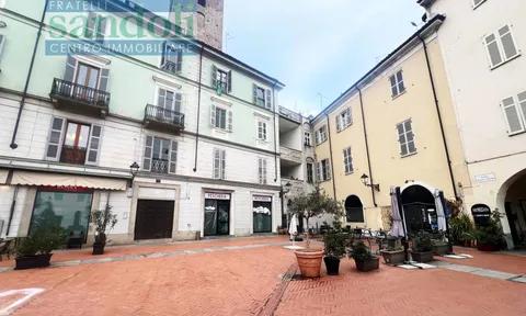 Commercial property in Vercelli, Vercelli