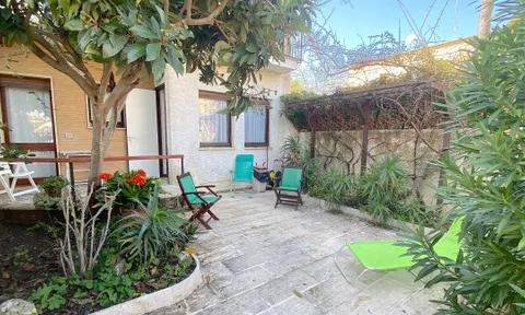 Apartment in Santa Marinella, Rome
