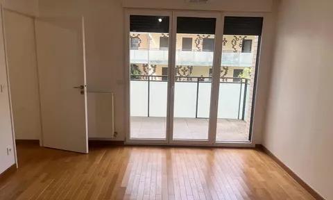 Apartment in Paris, Paris