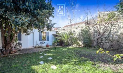 Town house in Marseille, Bouches-du-Rhone
