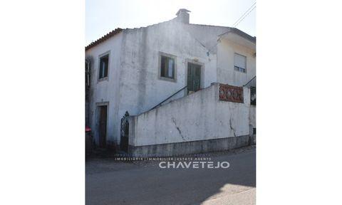 Town house in Penela, Coimbra